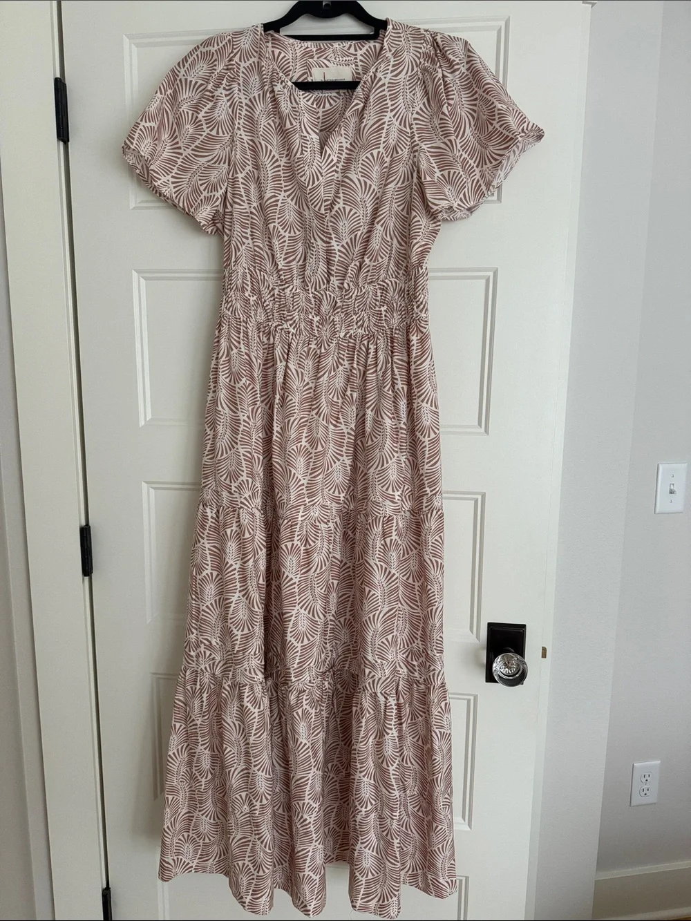 Anthropologie Somerset Leaf-Print Tiered Maxi Dress - Picture 1 of 5
